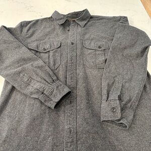 Filson Men's Alaskan Guide Shirt Size Large NWOT - Gray
